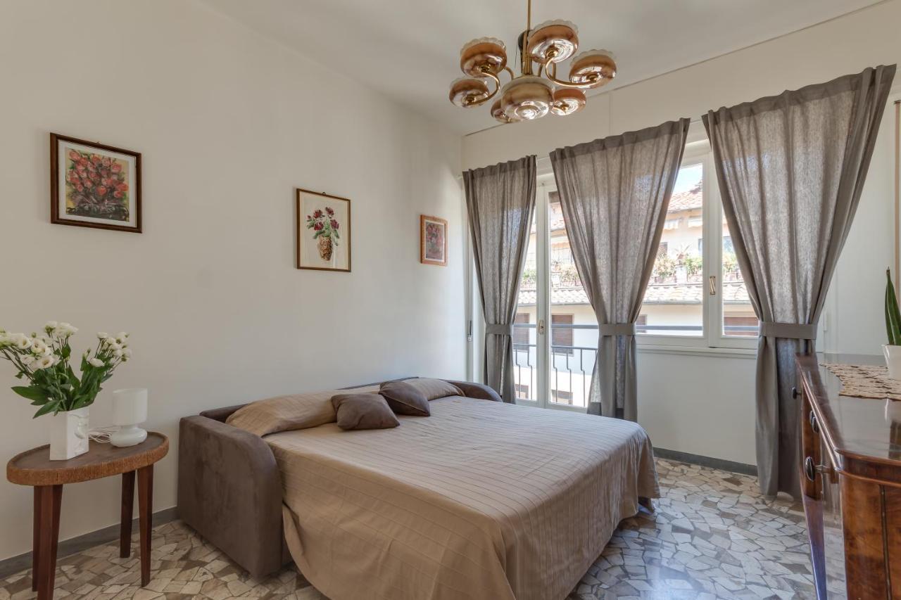 Apartments Florence - Santa Maria Balcony Bagian luar foto